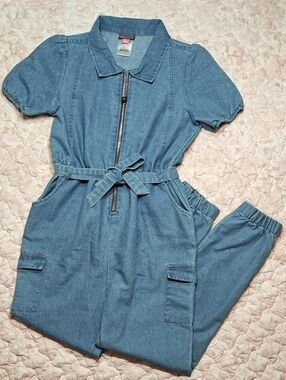 Vince Camuto Light Blue Denim Zip-Up Belted Jumpsuit